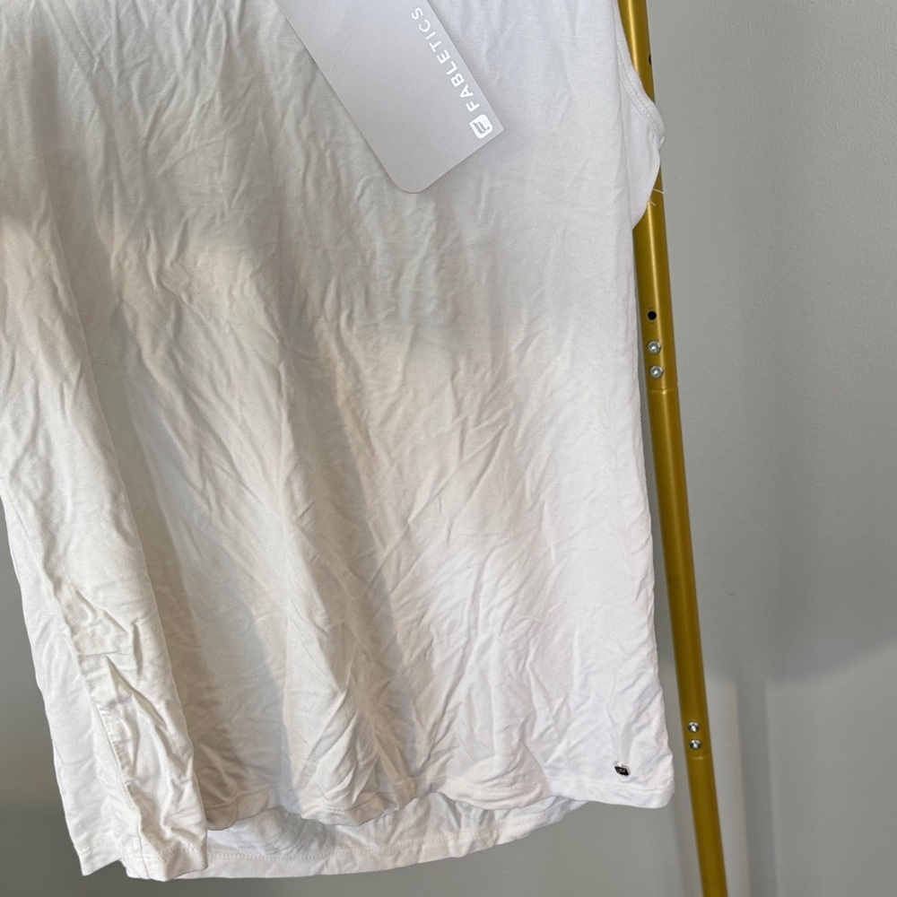 Fabletics White Racerback Performance Tank NEW M - Picture 4 of 12